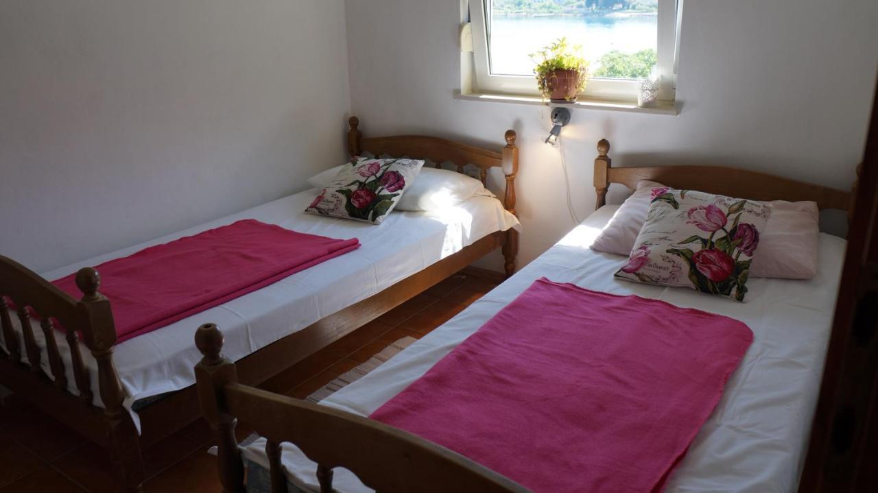 Apartments By The Sea Luka, Dugi Otok - 8182 Luka  Buitenkant foto